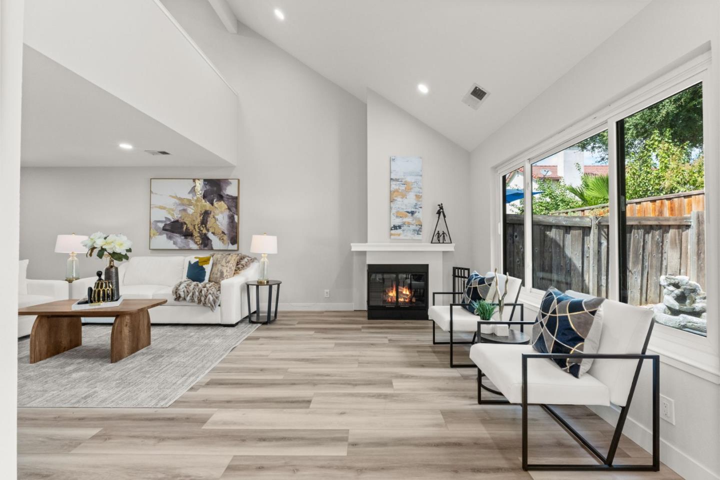 516 Creekside Lane