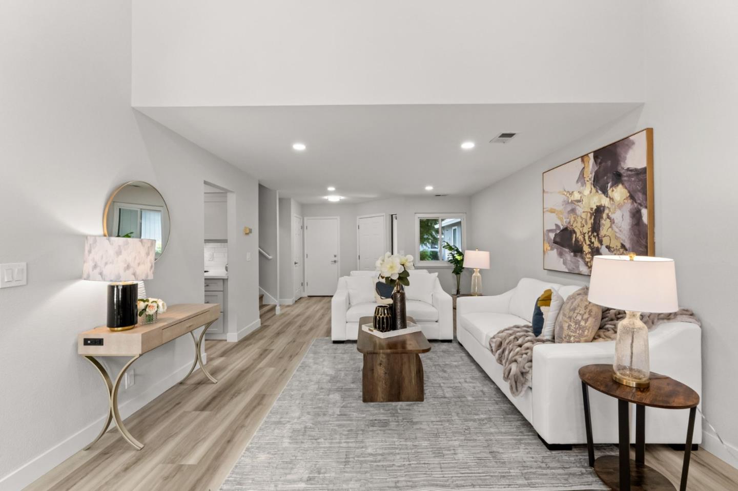 516 Creekside Lane