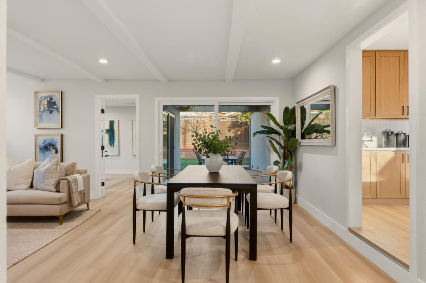 1134 Somerset Drive