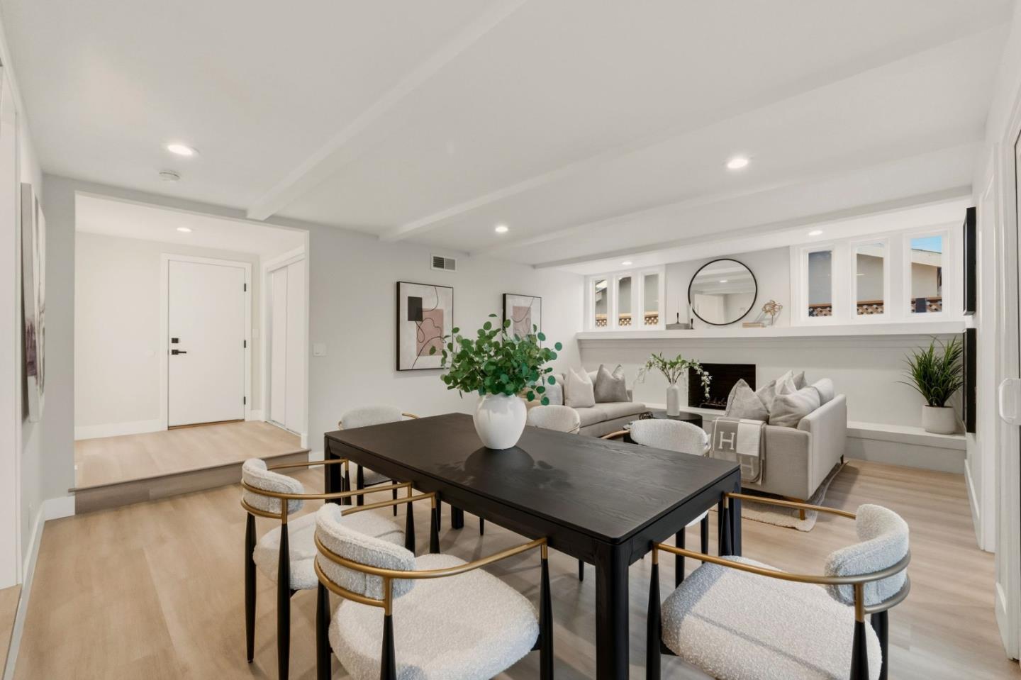 1134 Somerset Drive