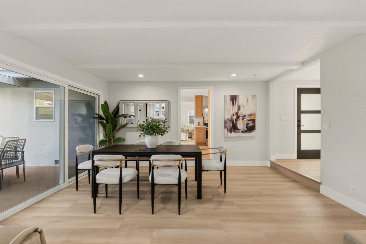 1134 Somerset Drive