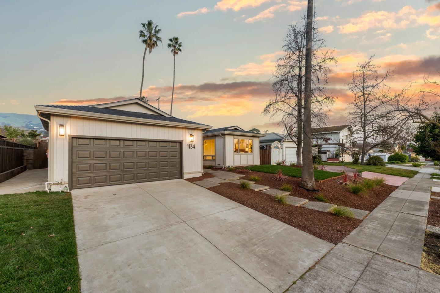 1134 Somerset Drive