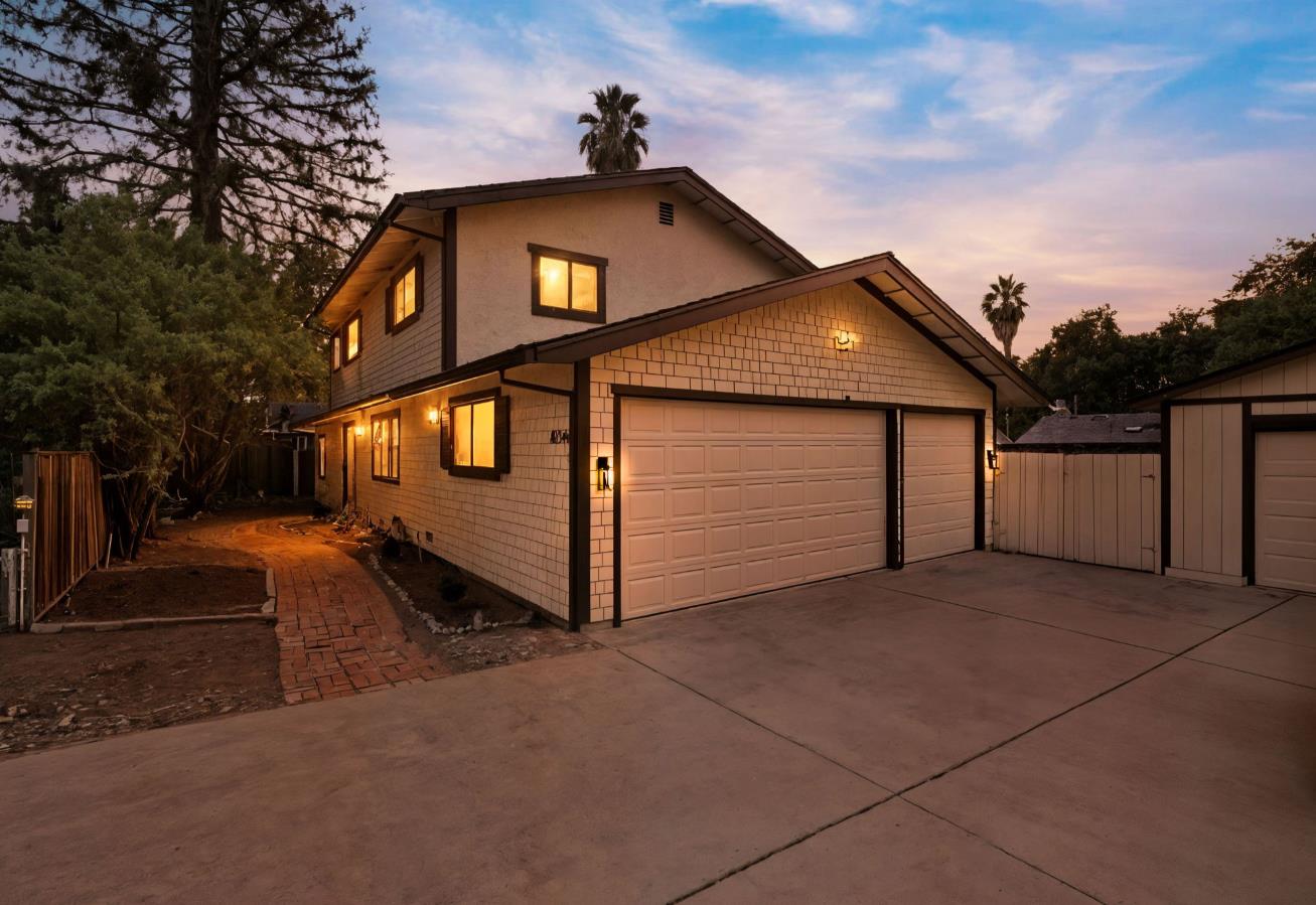 10546 Merriman Road