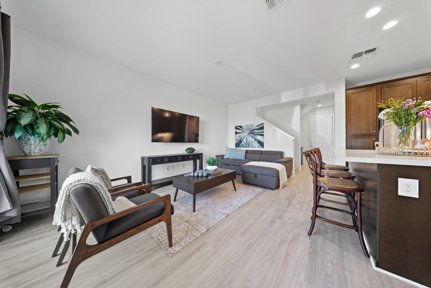 1335 Old Vine Lane