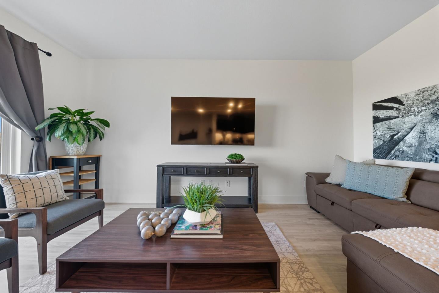 1335 Old Vine Lane