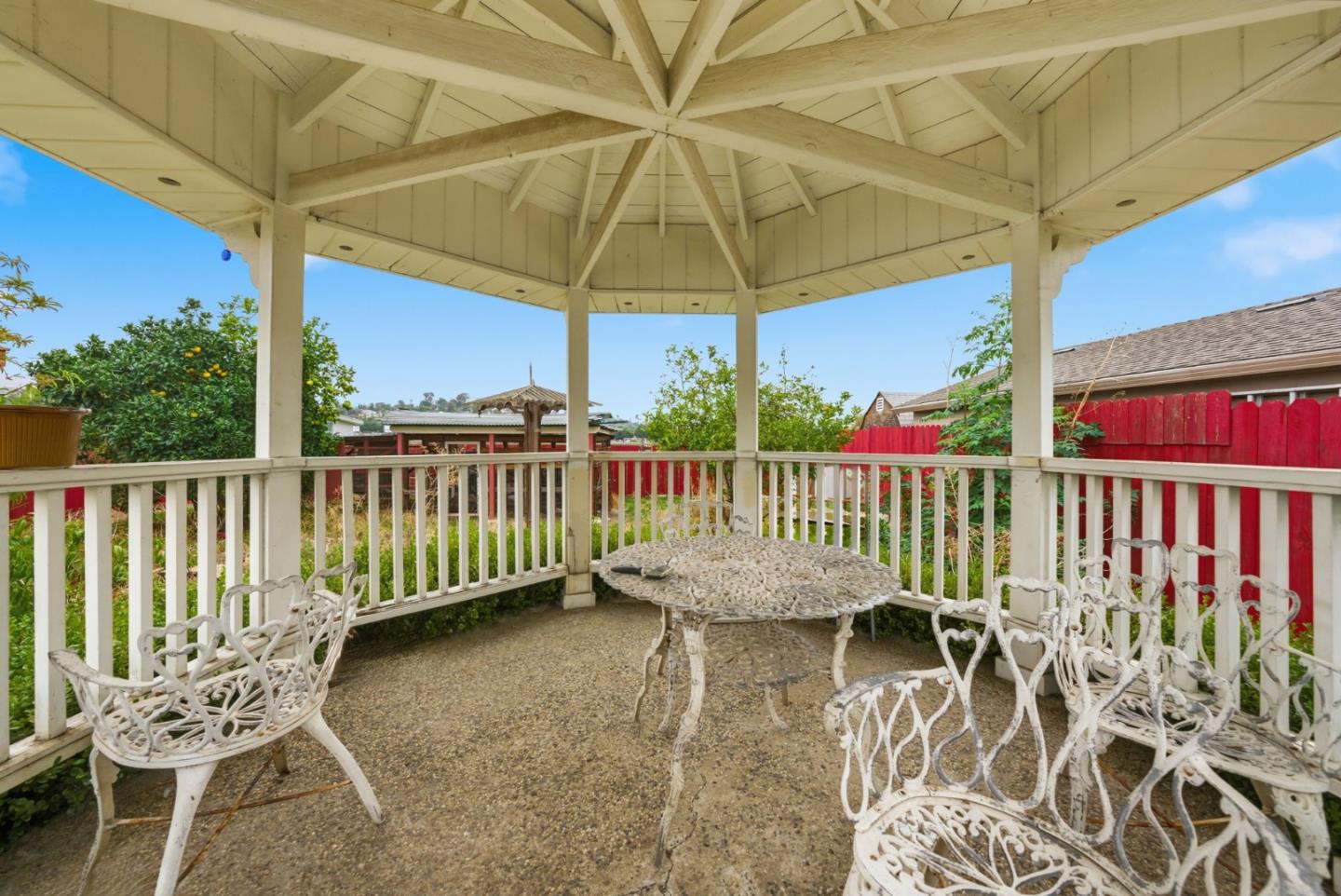 236 South Claremont Avenue