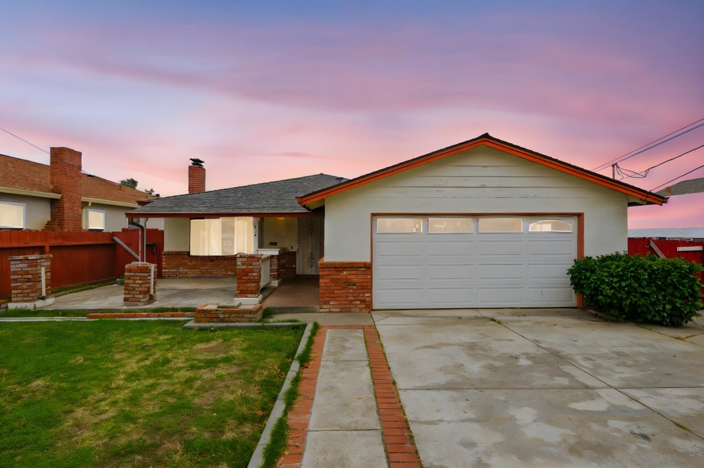 236 South Claremont Avenue