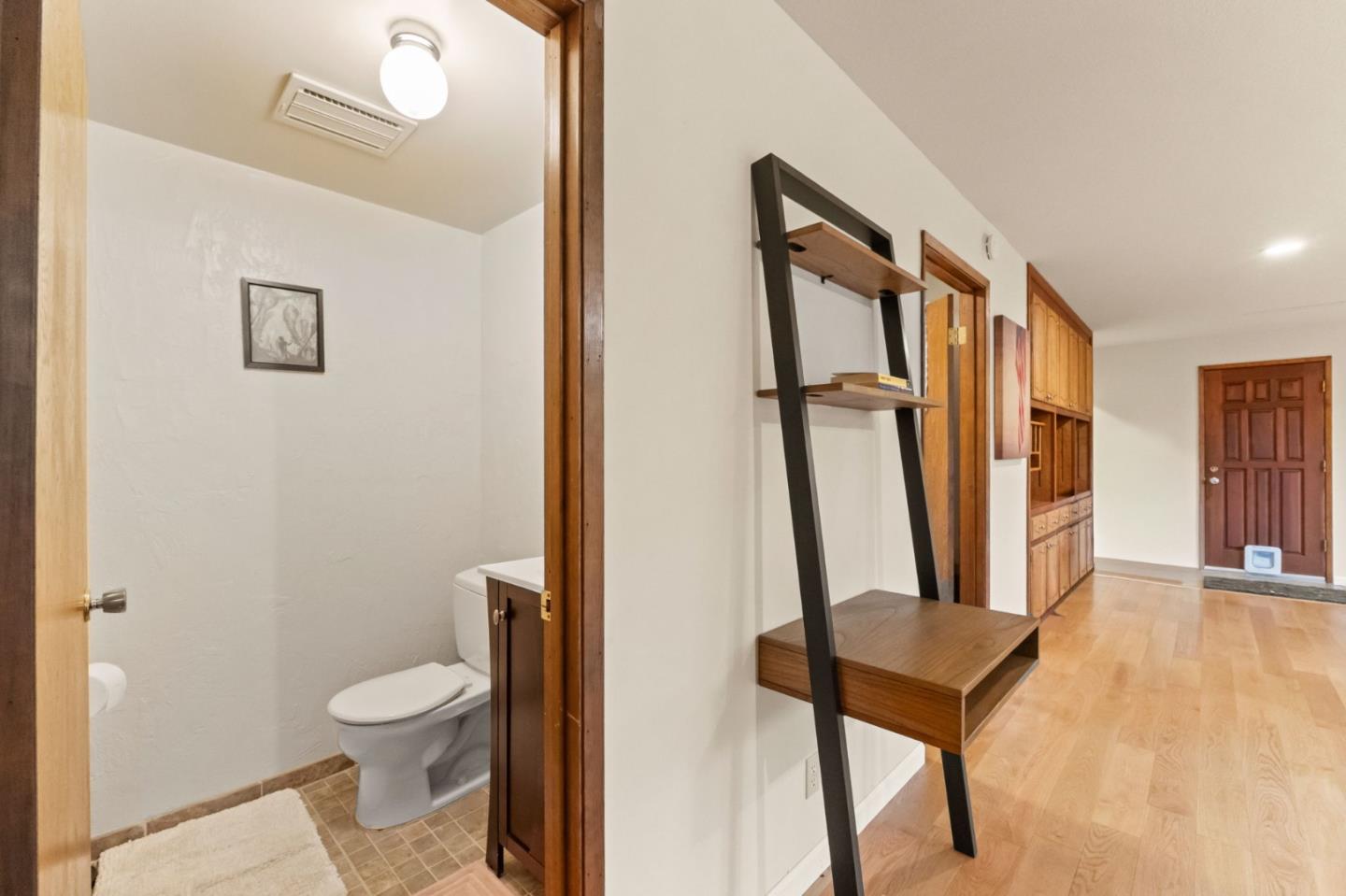 12351 Indian Rock Way