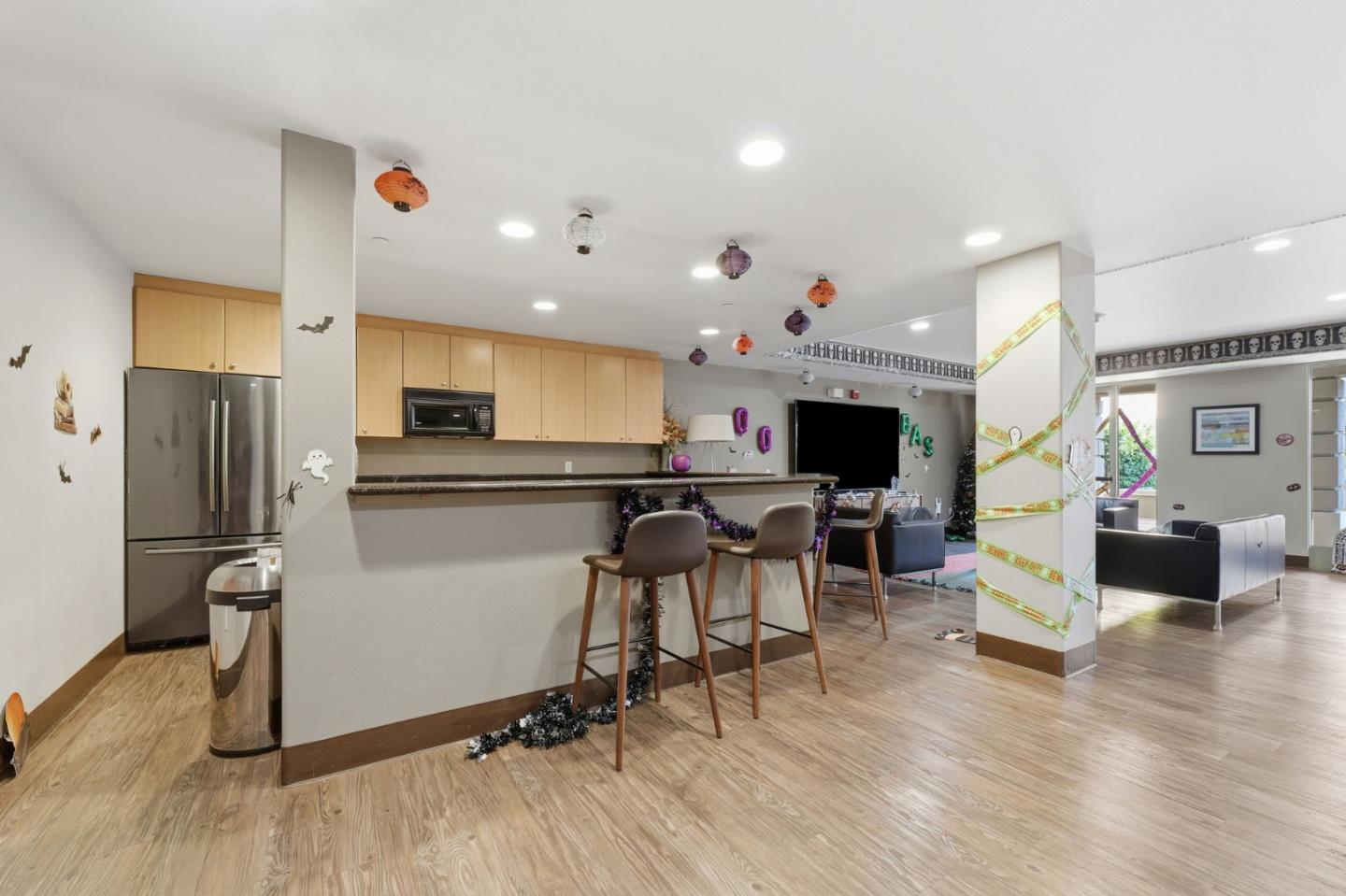 130 East San Fernando Street 24