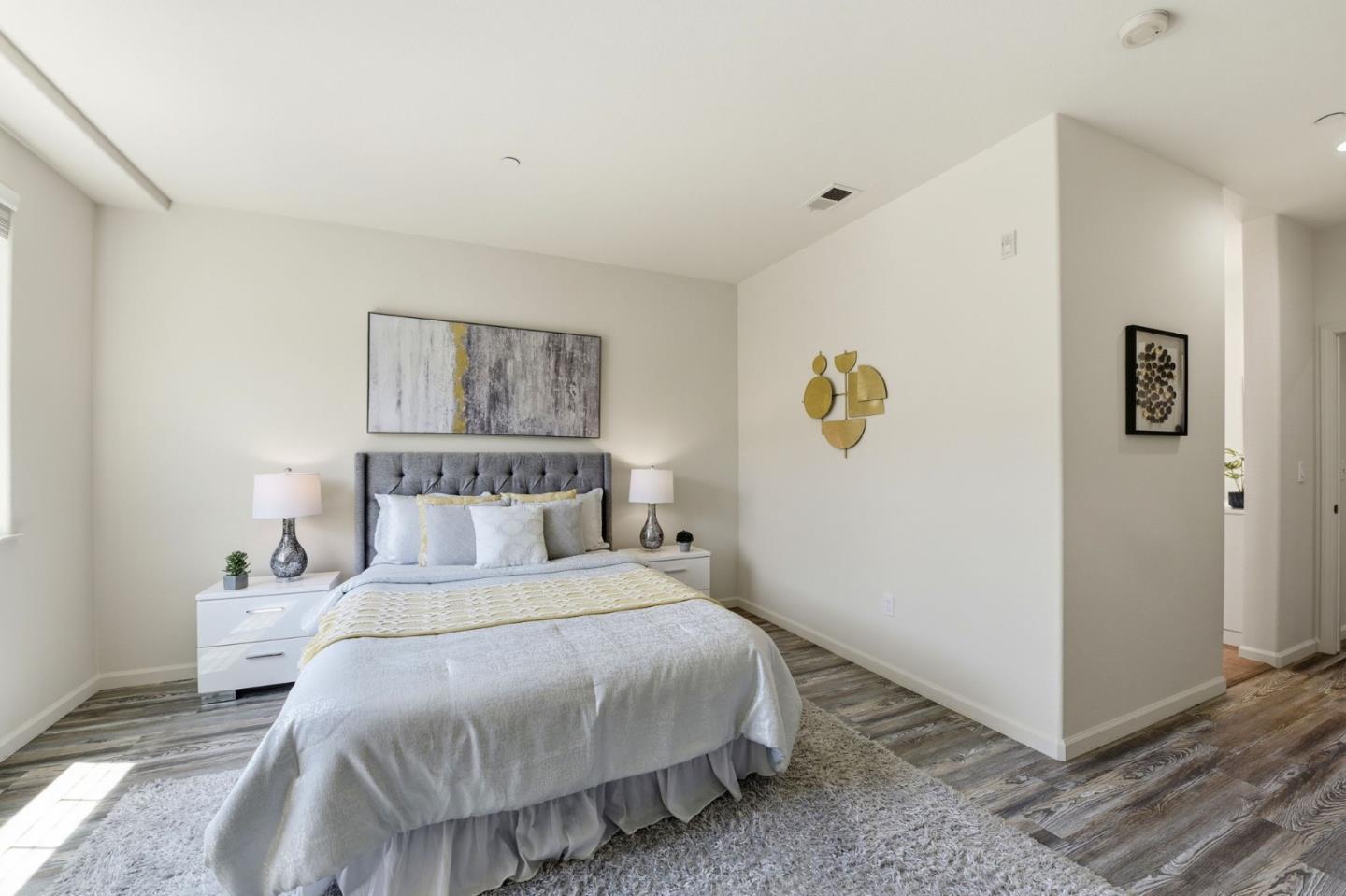 566 Almaden Walk Loop