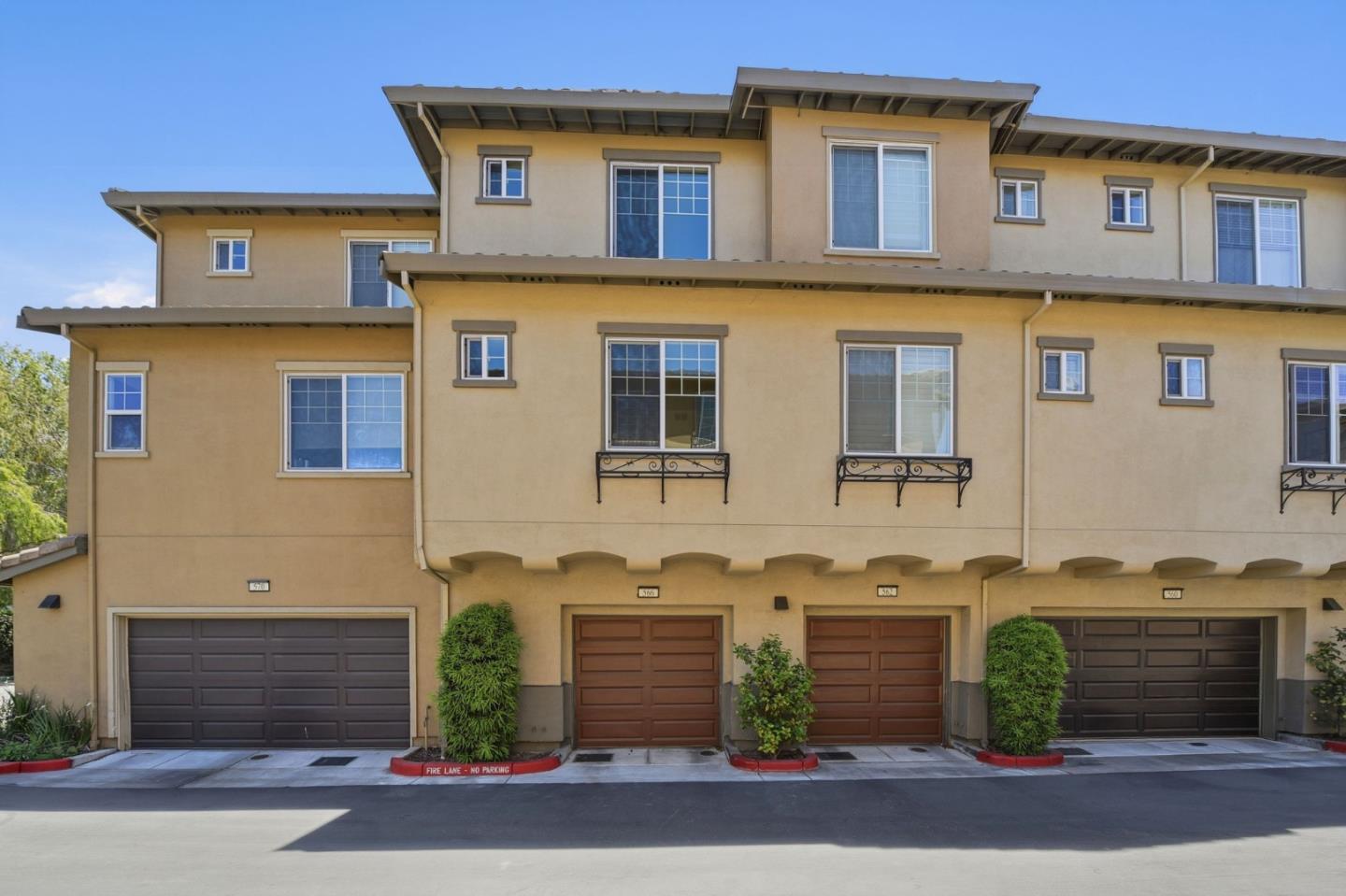 566 Almaden Walk Loop