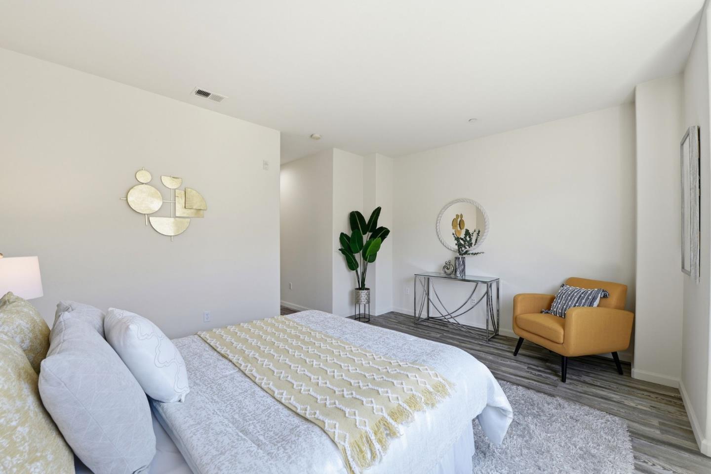 566 Almaden Walk Loop