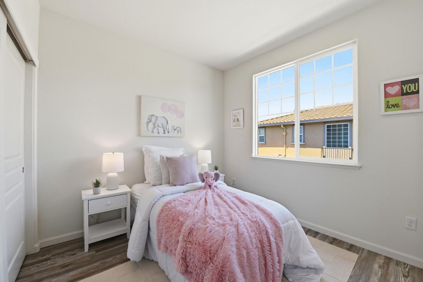 566 Almaden Walk Loop