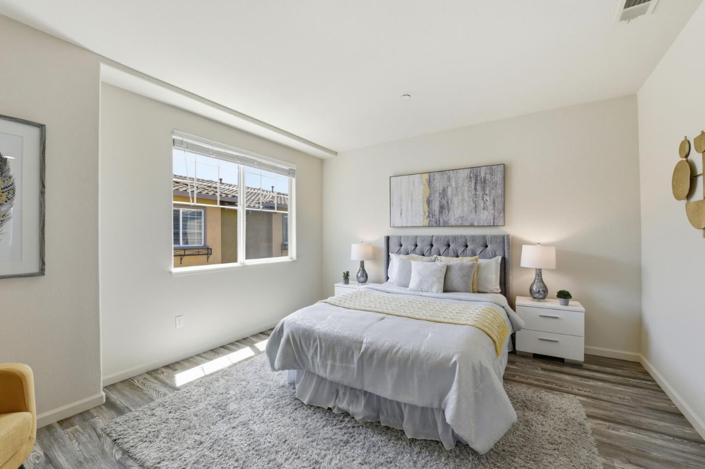 566 Almaden Walk Loop