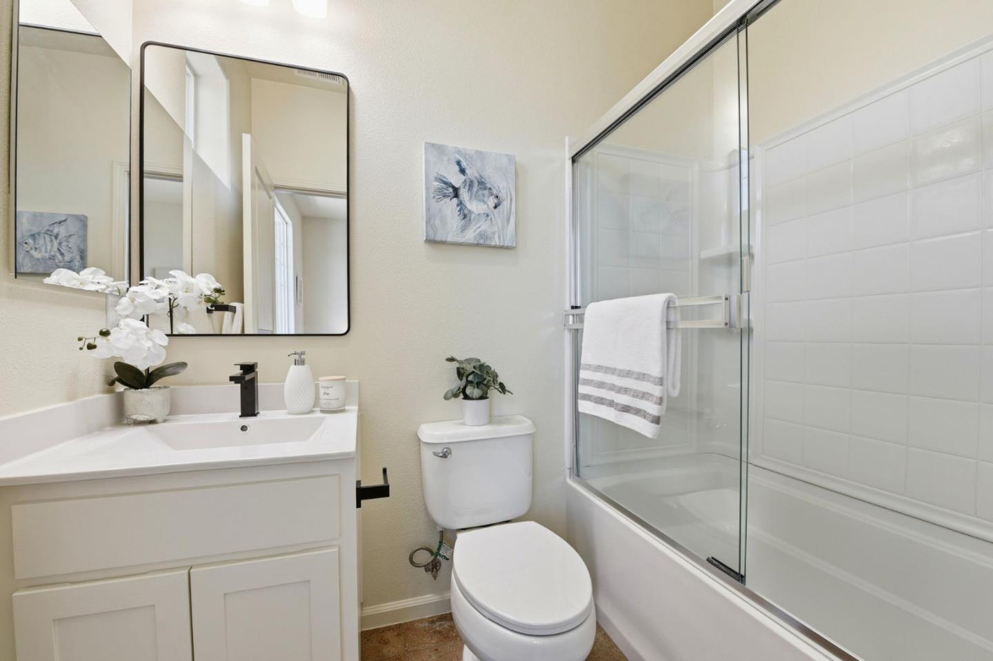 566 Almaden Walk Loop