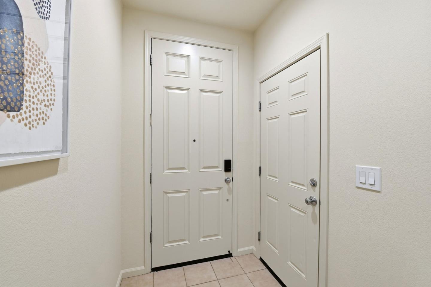 566 Almaden Walk Loop