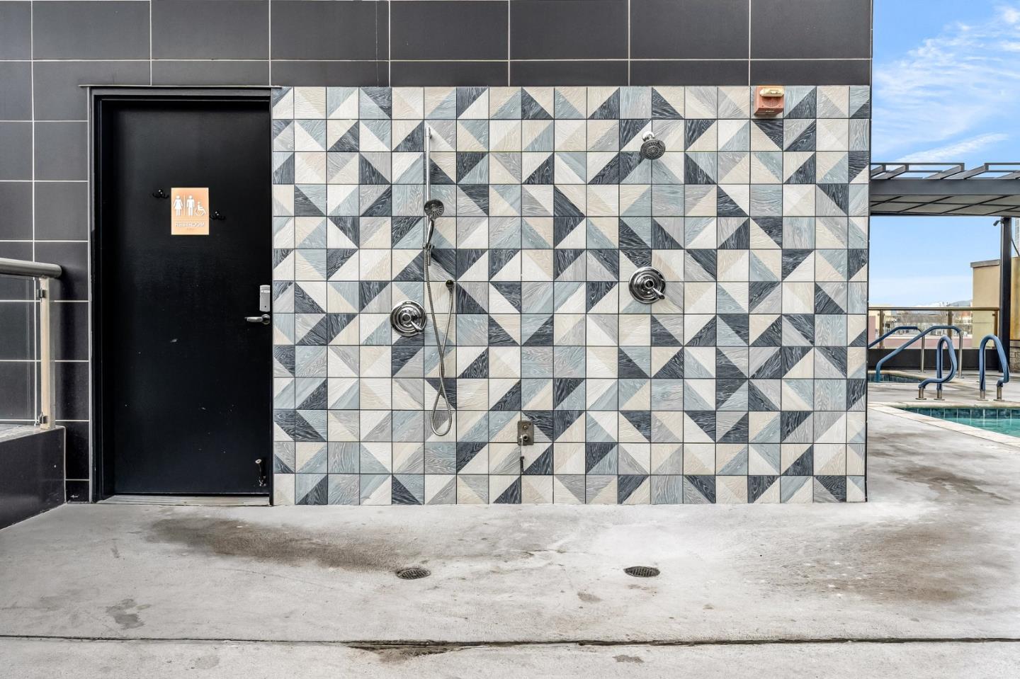 88 E San Fernando Street 1403