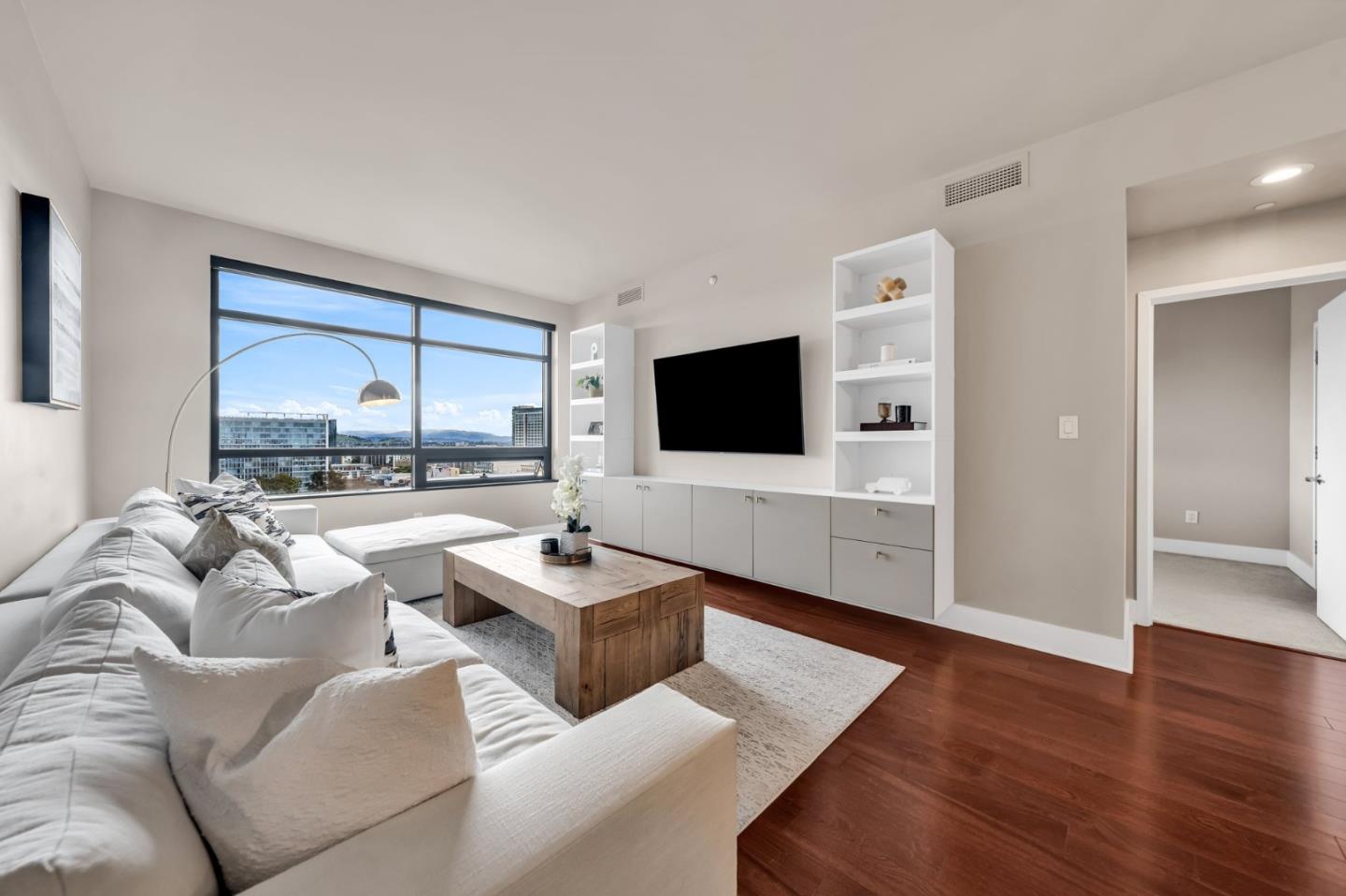 88 E San Fernando Street 1403