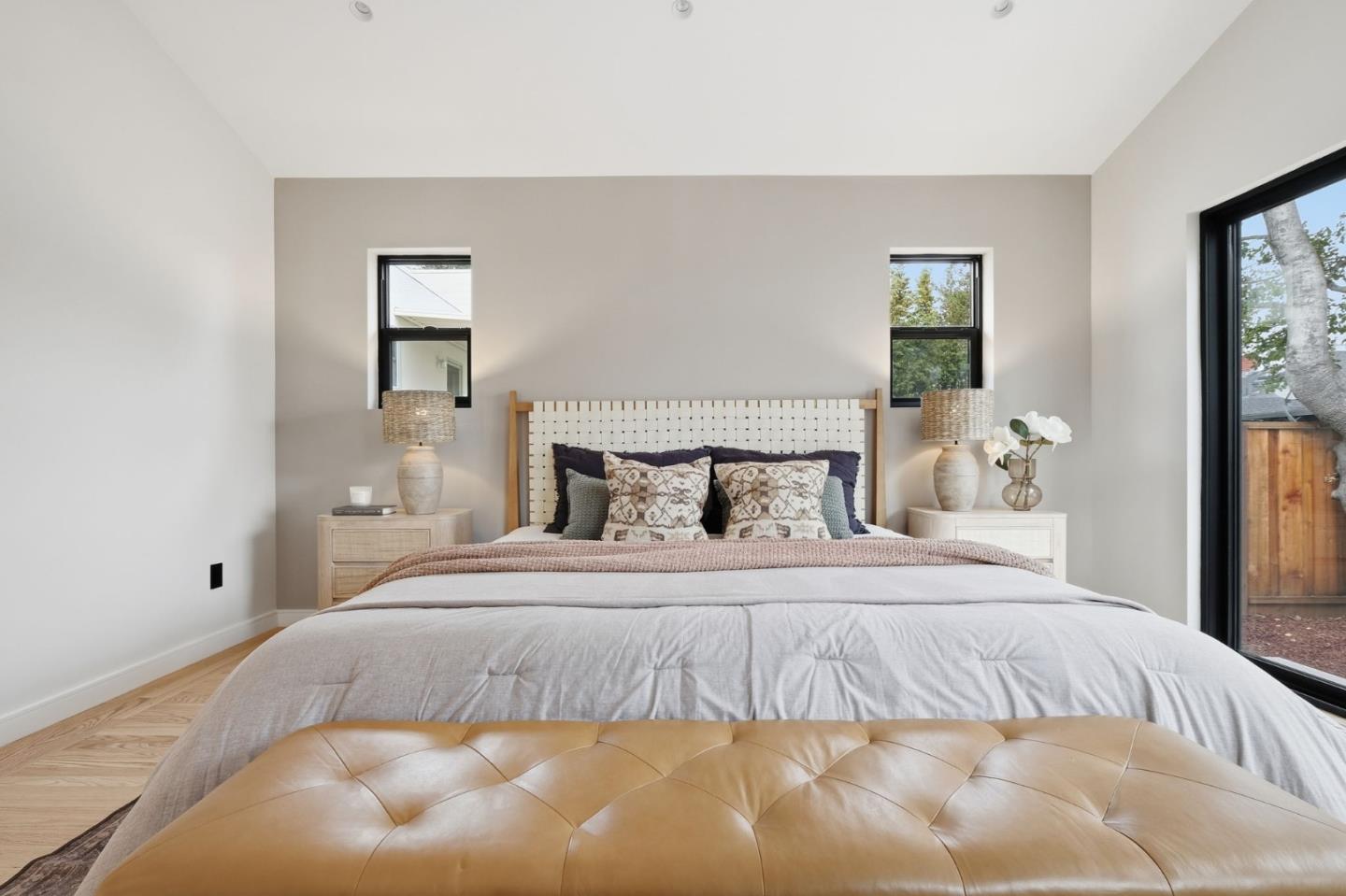 371 East Oakwood Boulevard