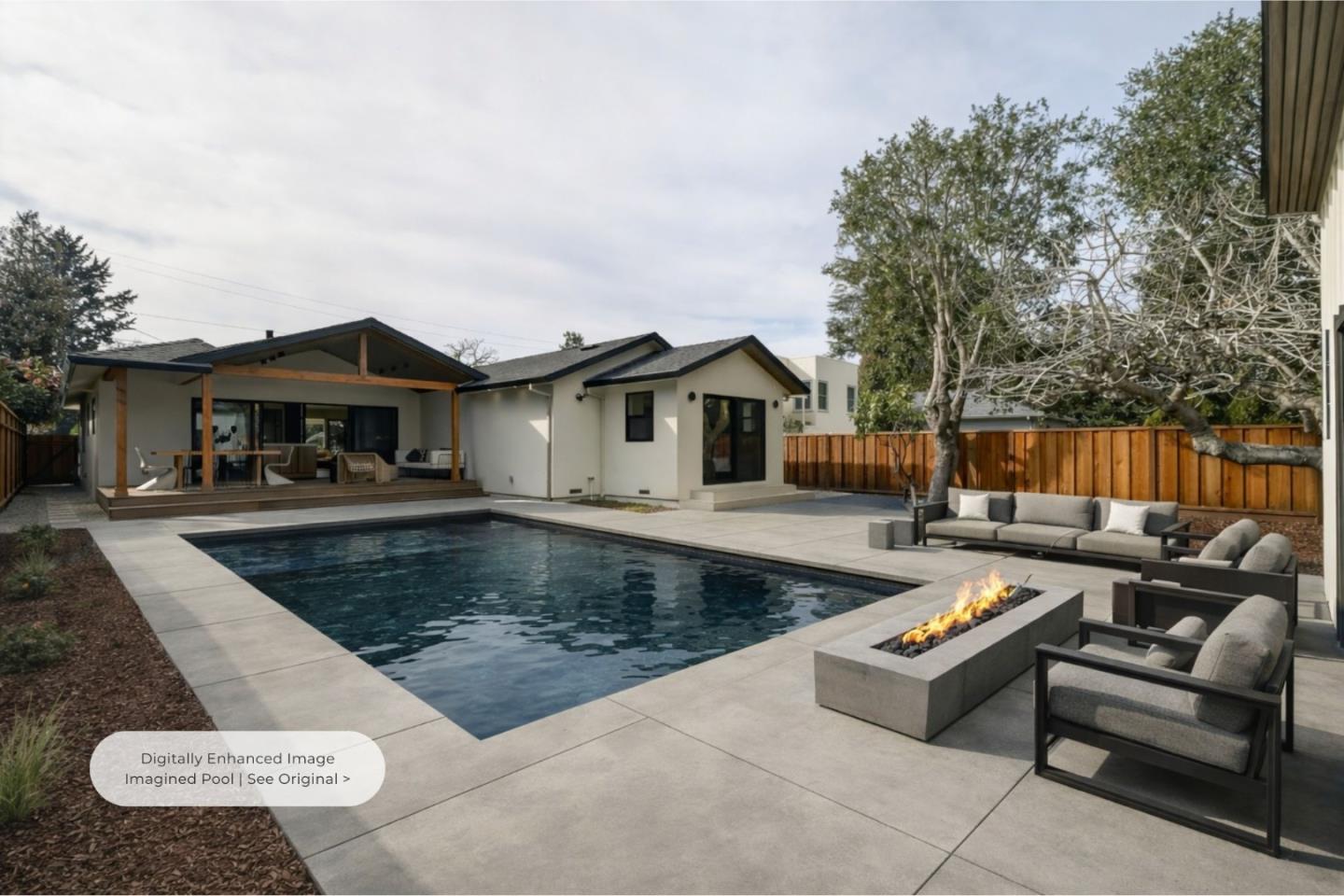 371 East Oakwood Boulevard