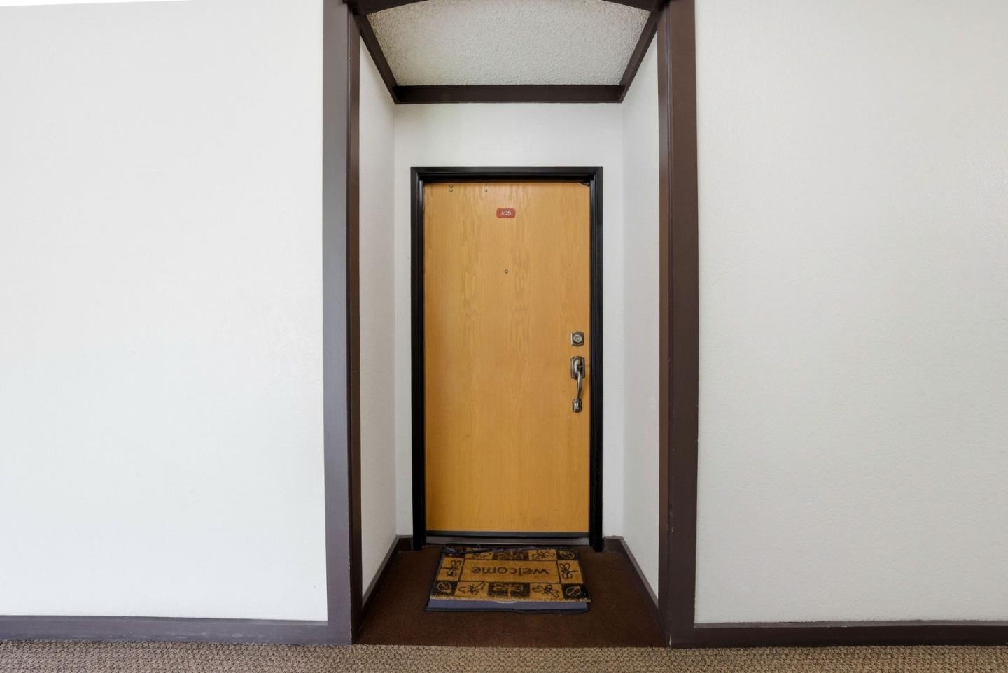 39931 Cedar Boulevard 305