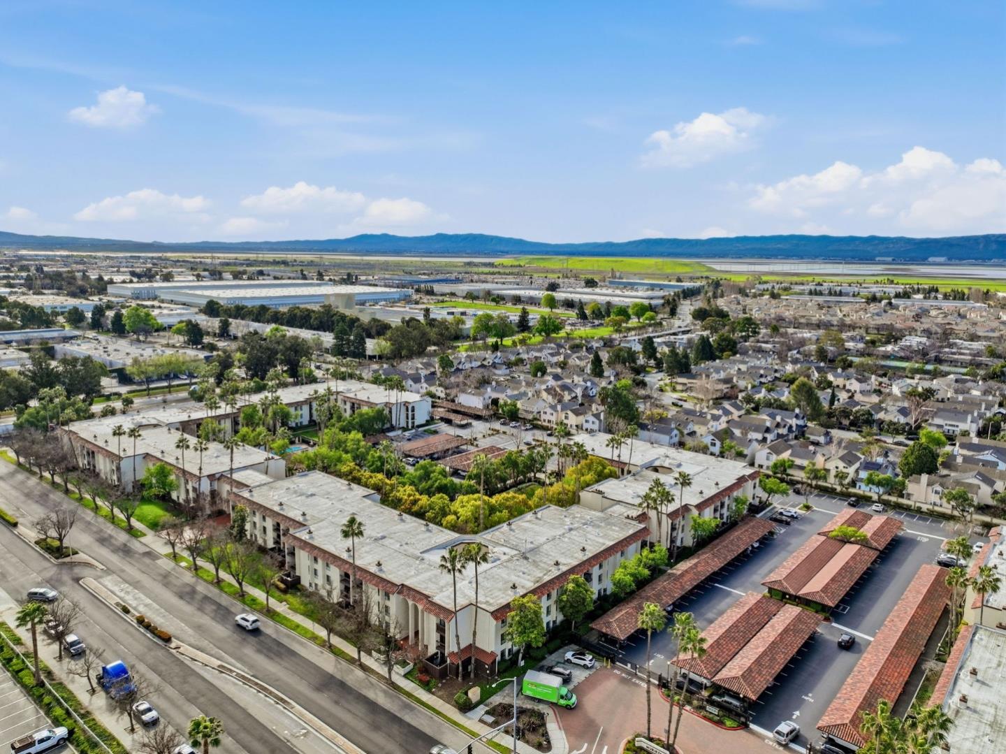 39931 Cedar Boulevard 305