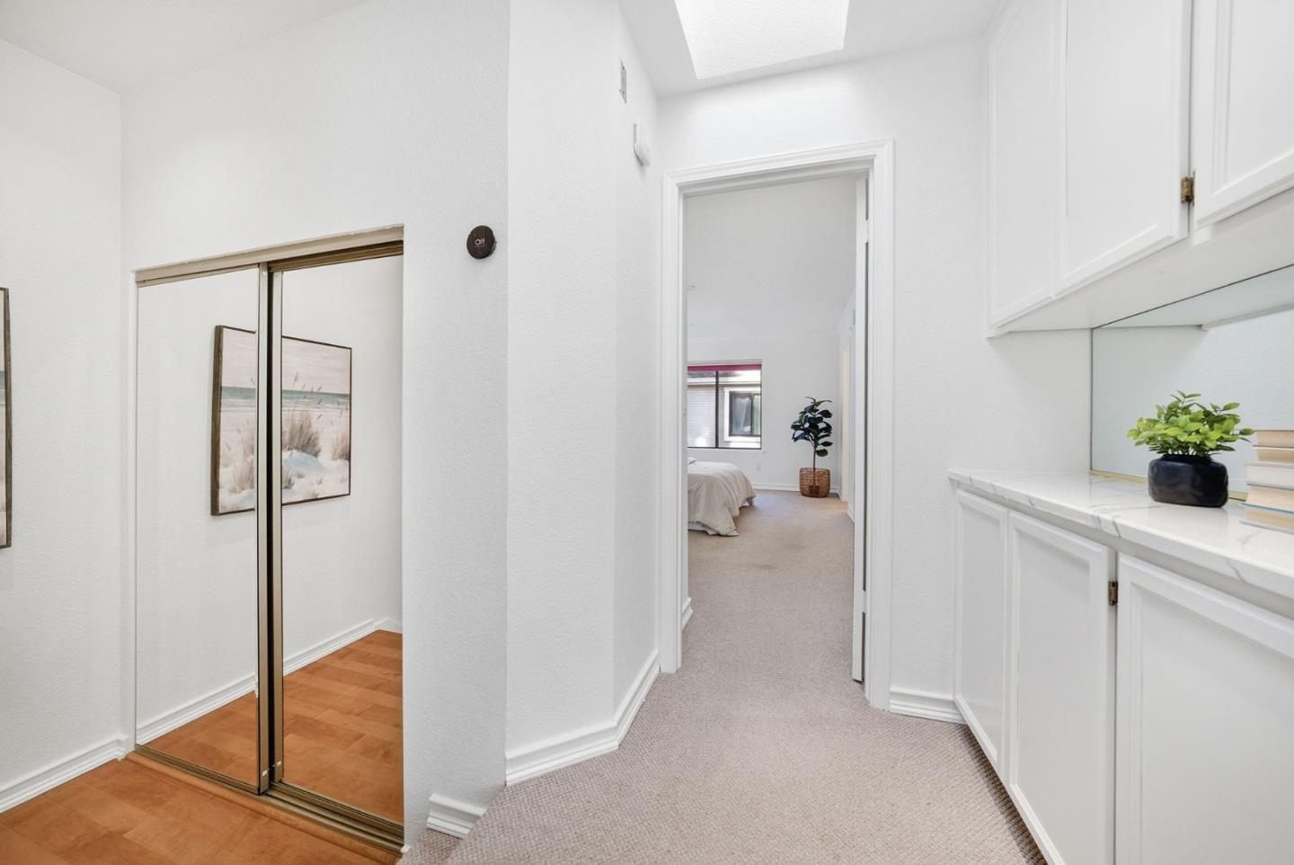 994 La Mesa Terrace F