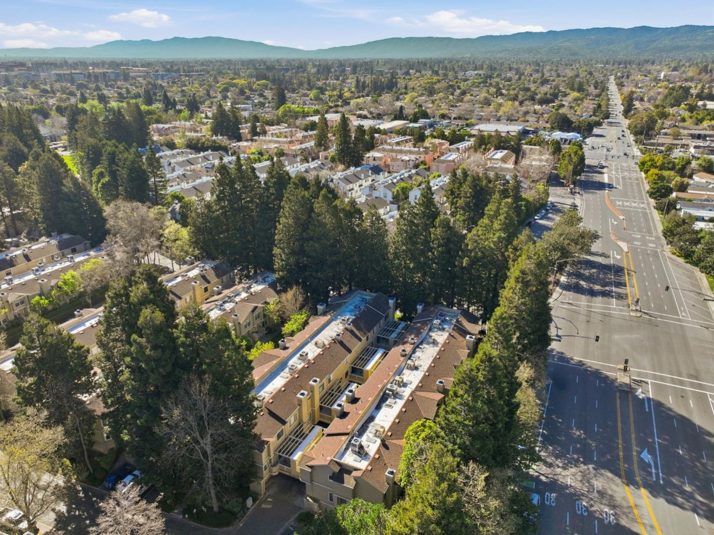 994 La Mesa Terrace F