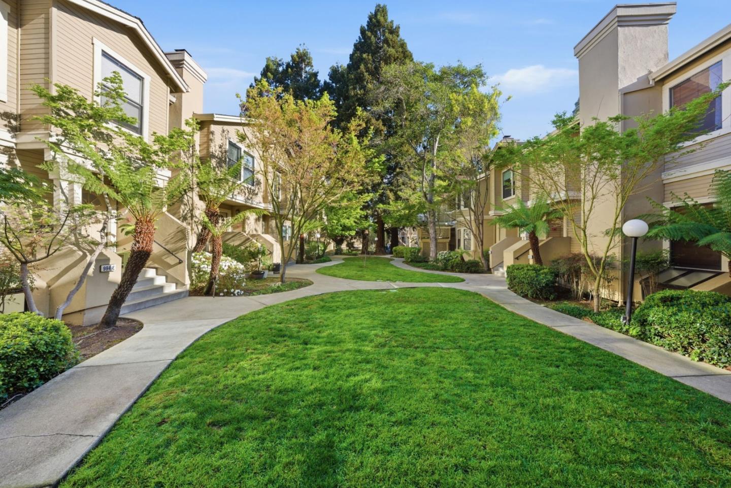 994 La Mesa Terrace F