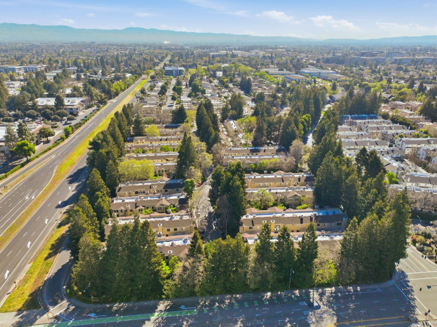 994 La Mesa Terrace F