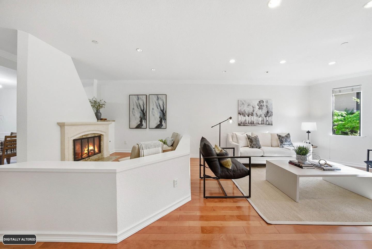 994 La Mesa Terrace F