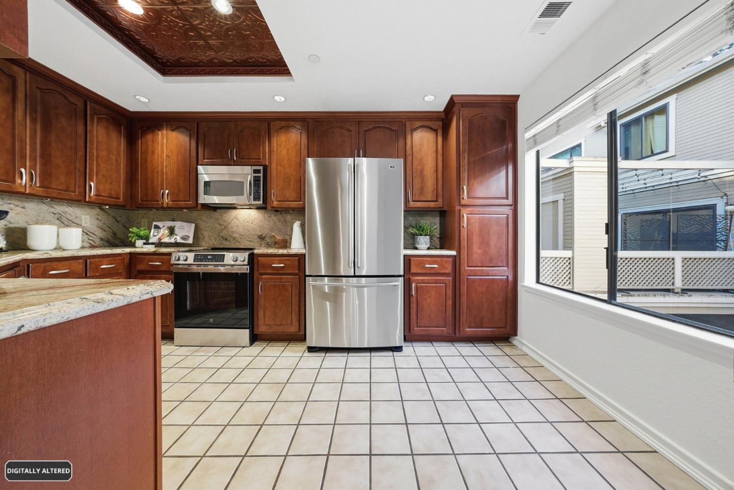 994 La Mesa Terrace F