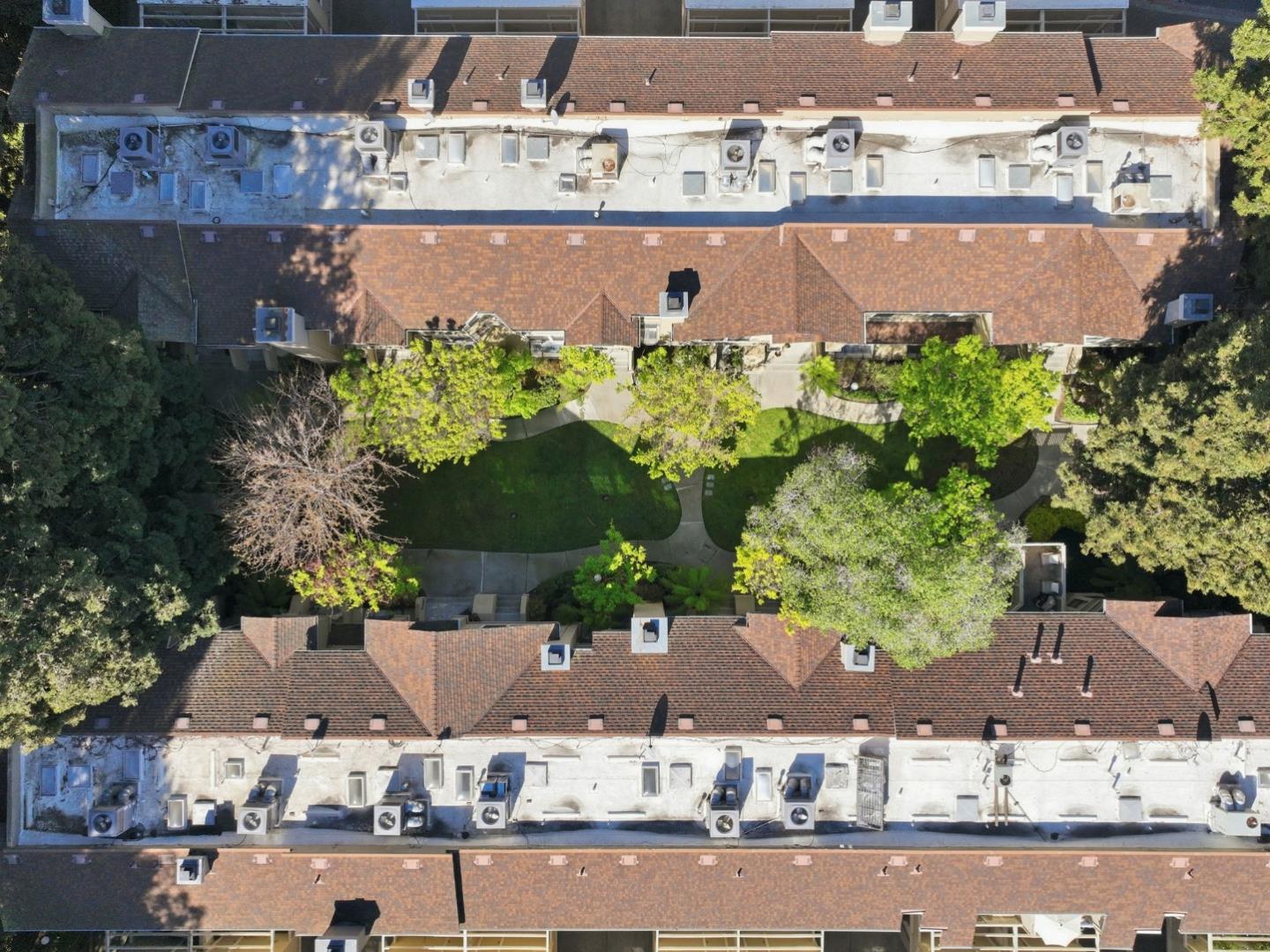 994 La Mesa Terrace F