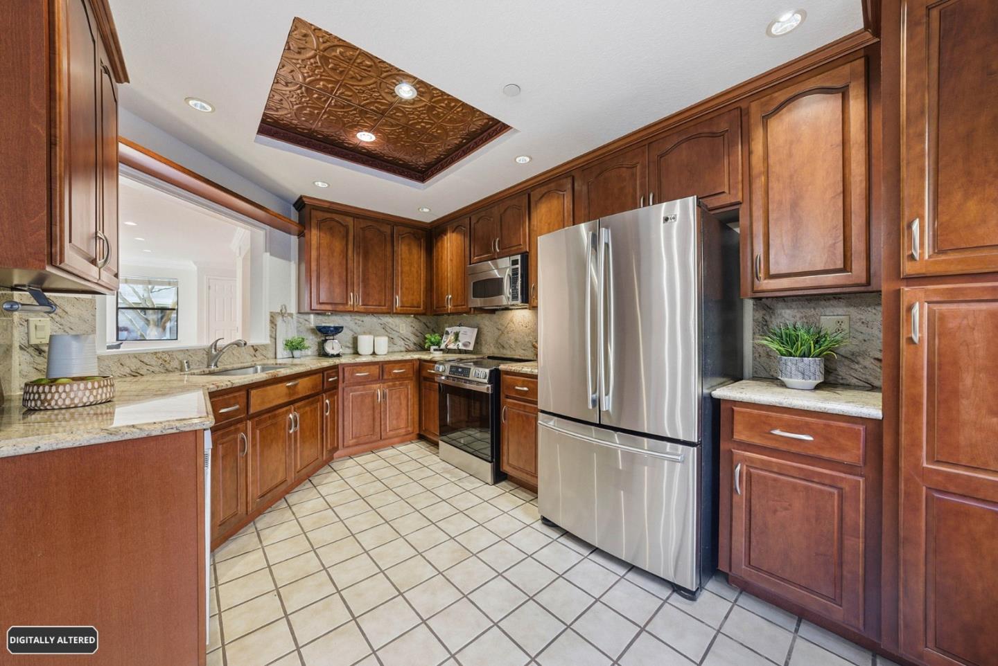 994 La Mesa Terrace F