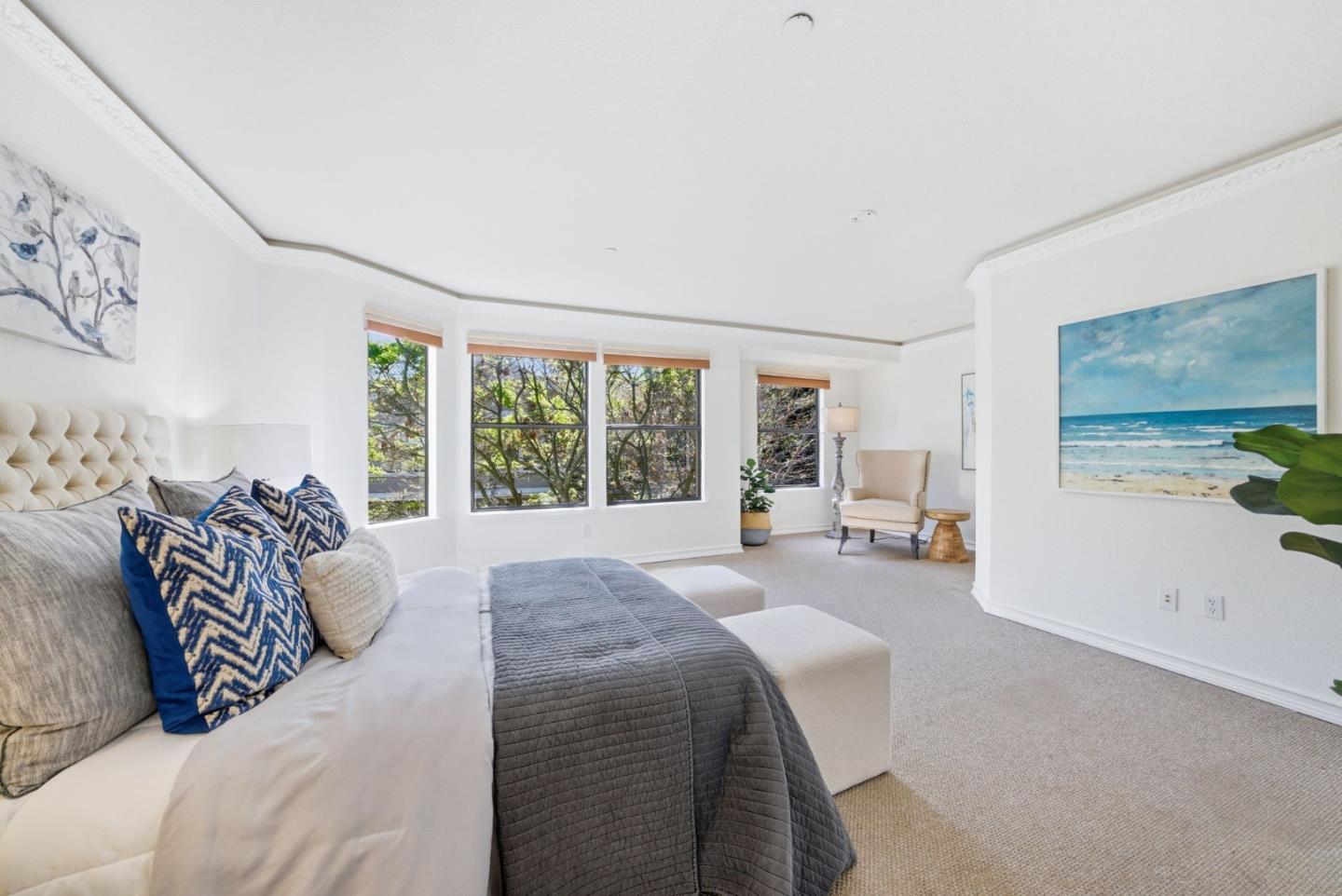 994 La Mesa Terrace F