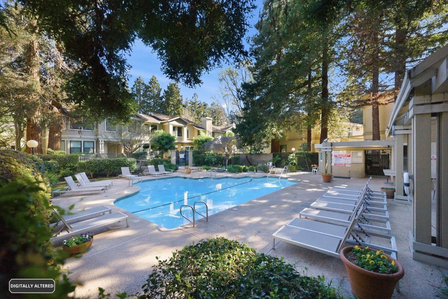 994 La Mesa Terrace F