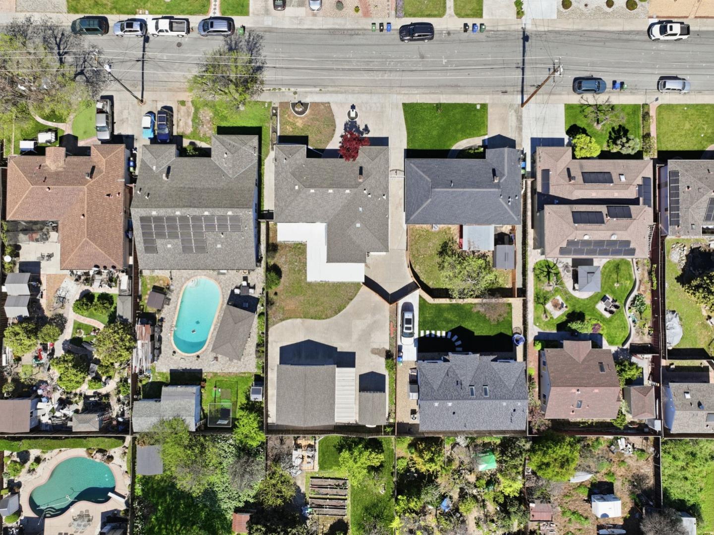 3046 Greenwood Drive