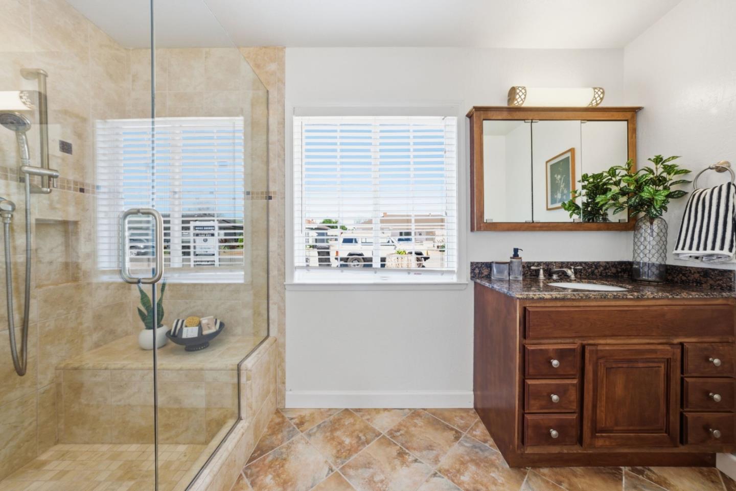 3046 Greenwood Drive