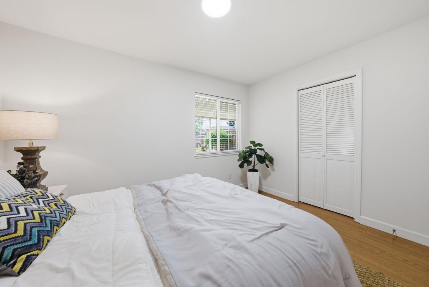 3046 Greenwood Drive