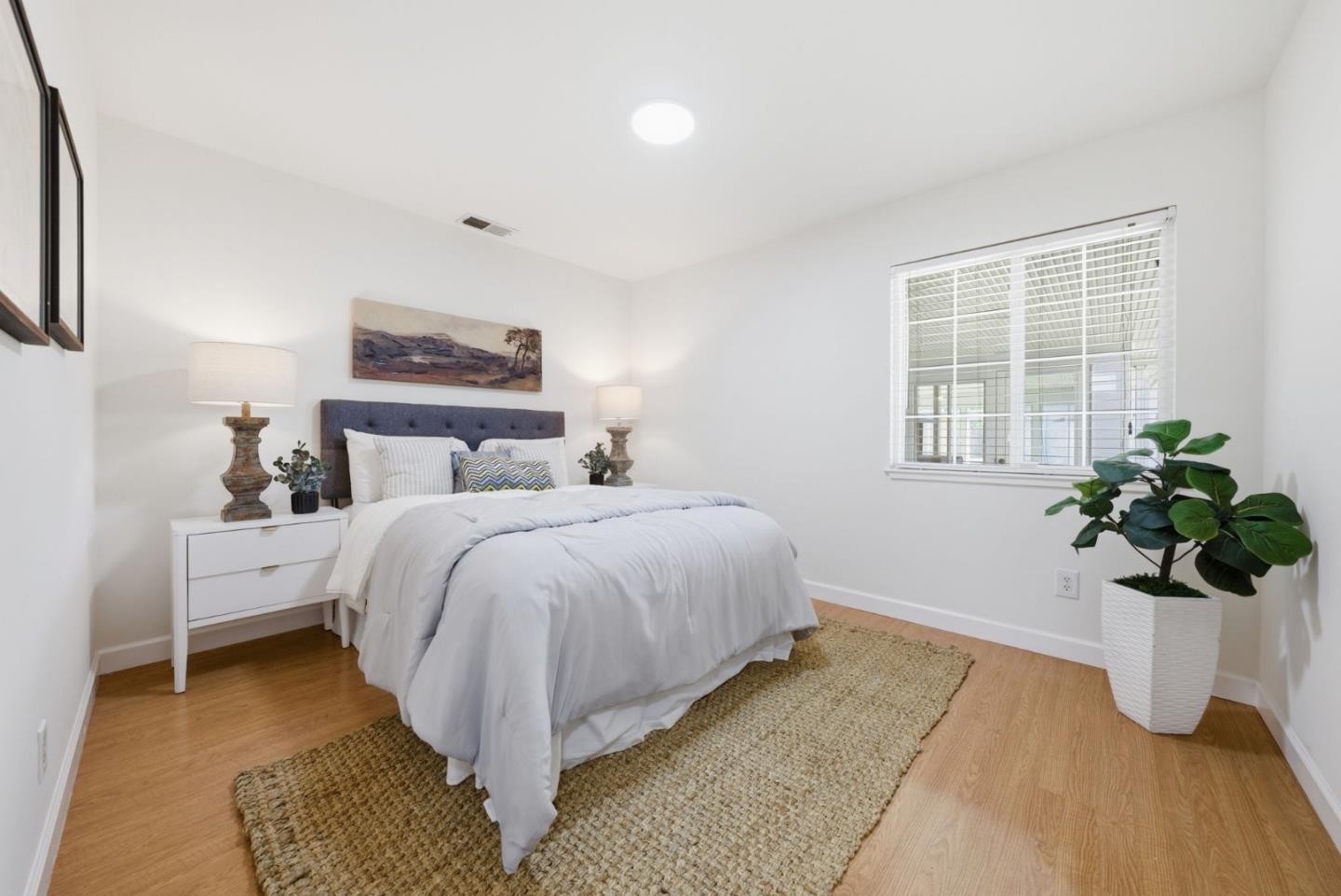 3046 Greenwood Drive