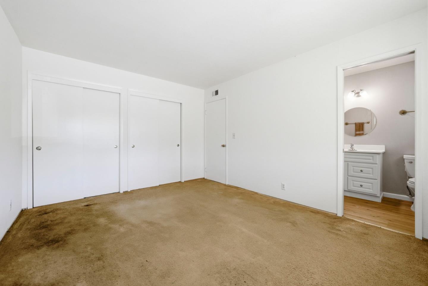 1000 Wood Duck Avenue