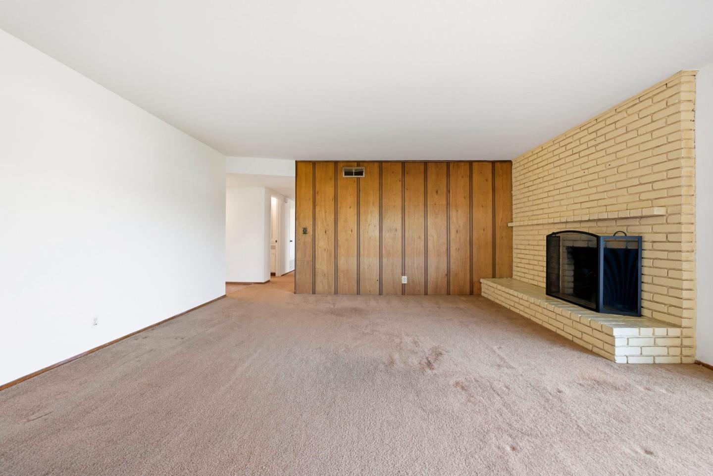 1000 Wood Duck Avenue