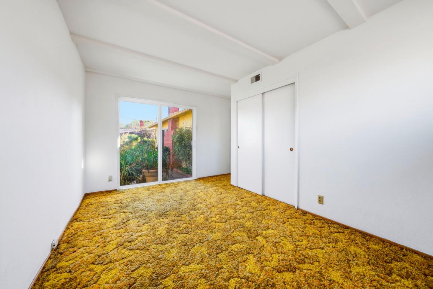 1000 Wood Duck Avenue