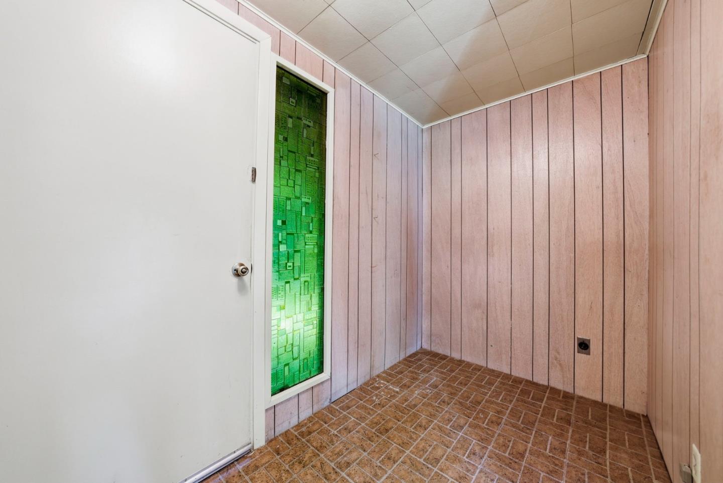 1000 Wood Duck Avenue