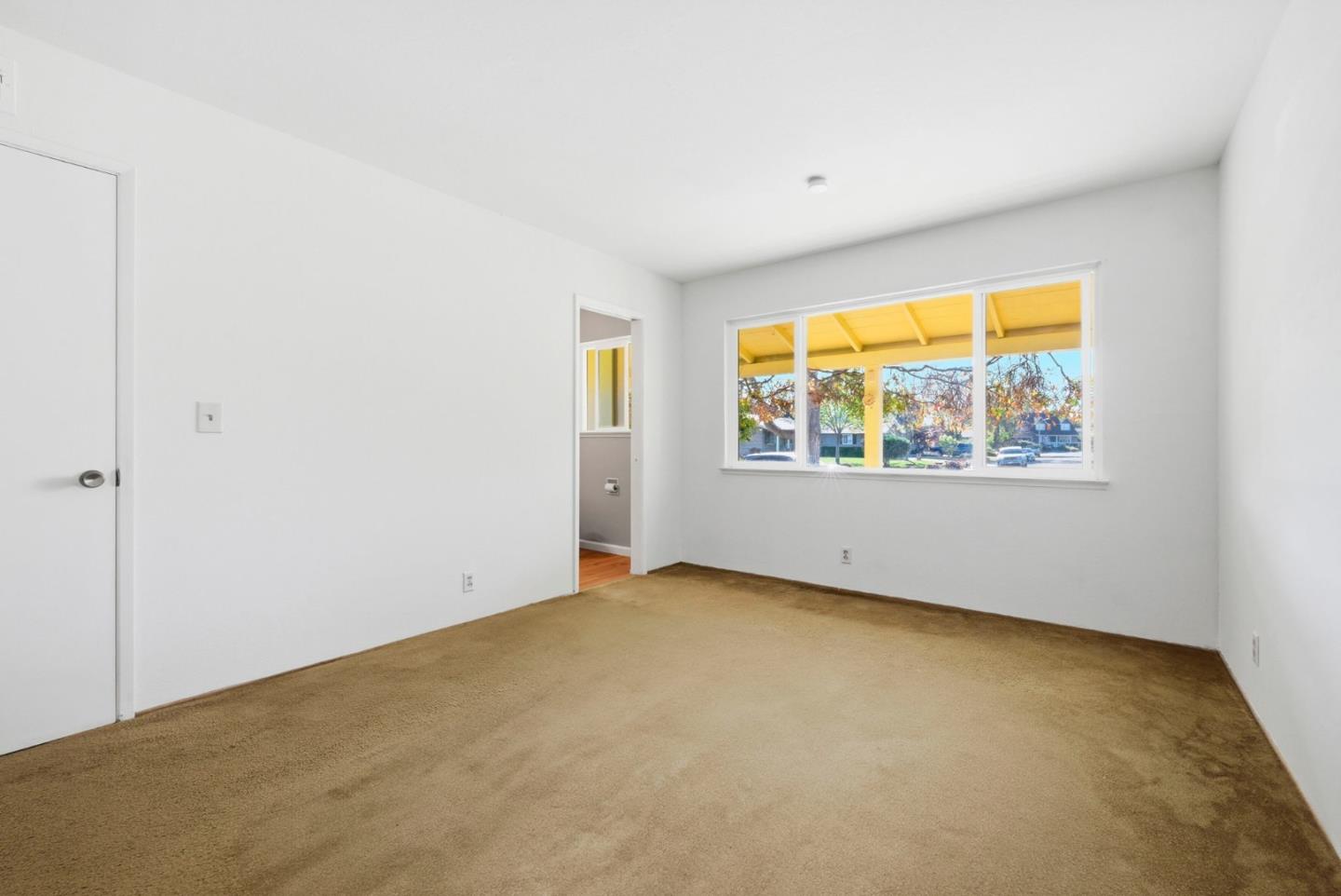 1000 Wood Duck Avenue