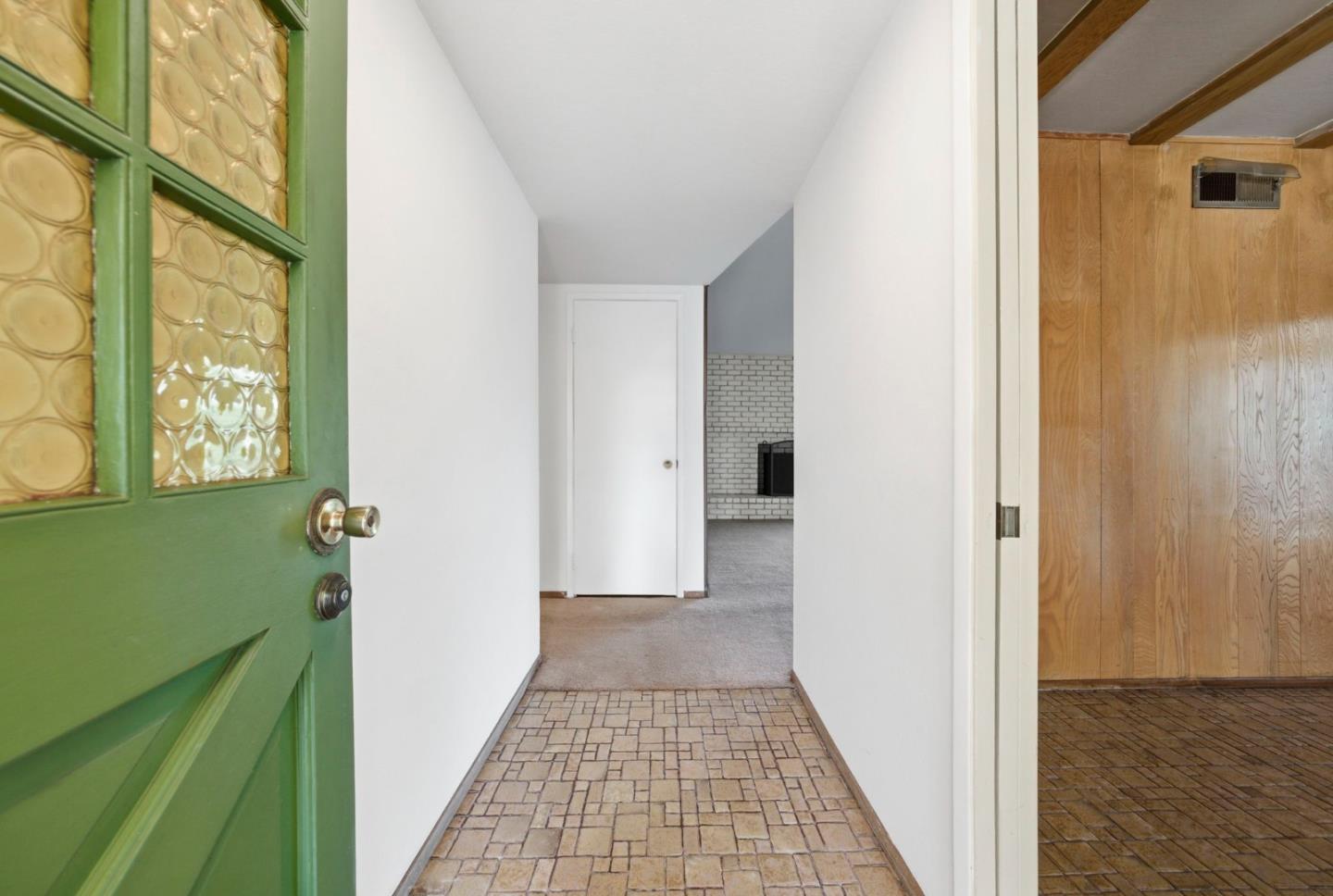 1000 Wood Duck Avenue