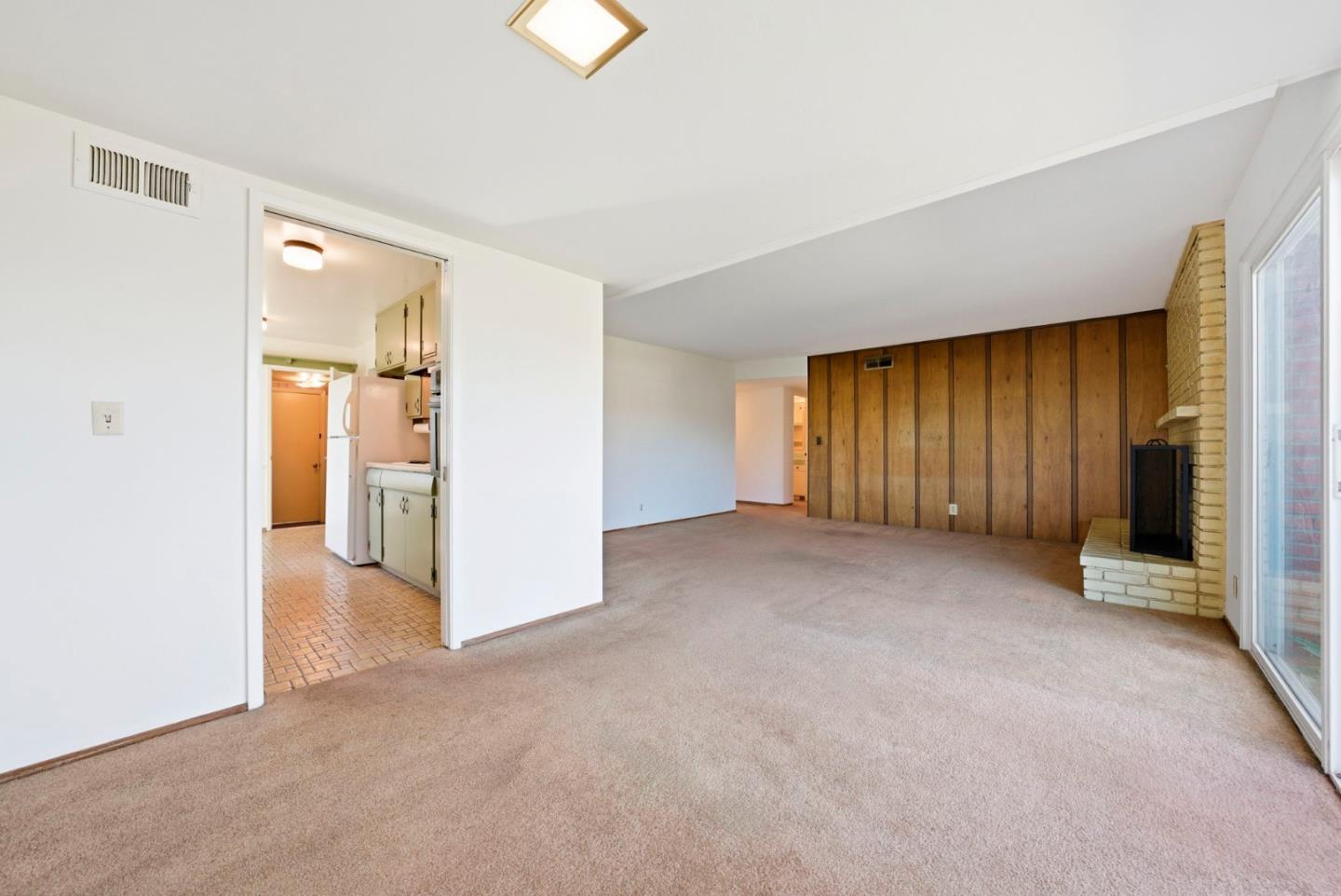 1000 Wood Duck Avenue