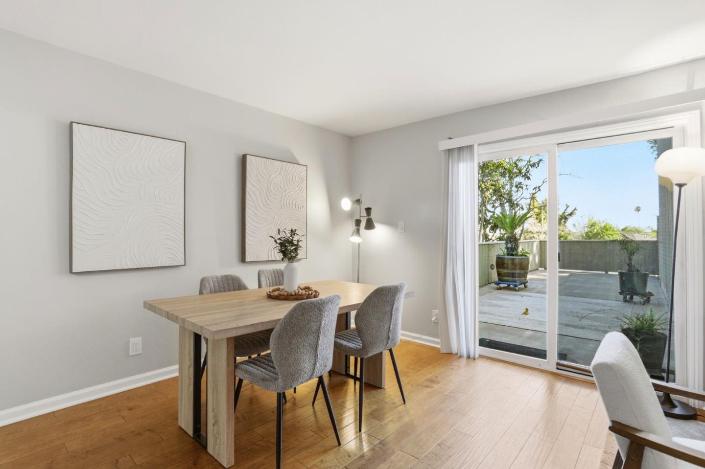 7150 Rainbow Drive 4