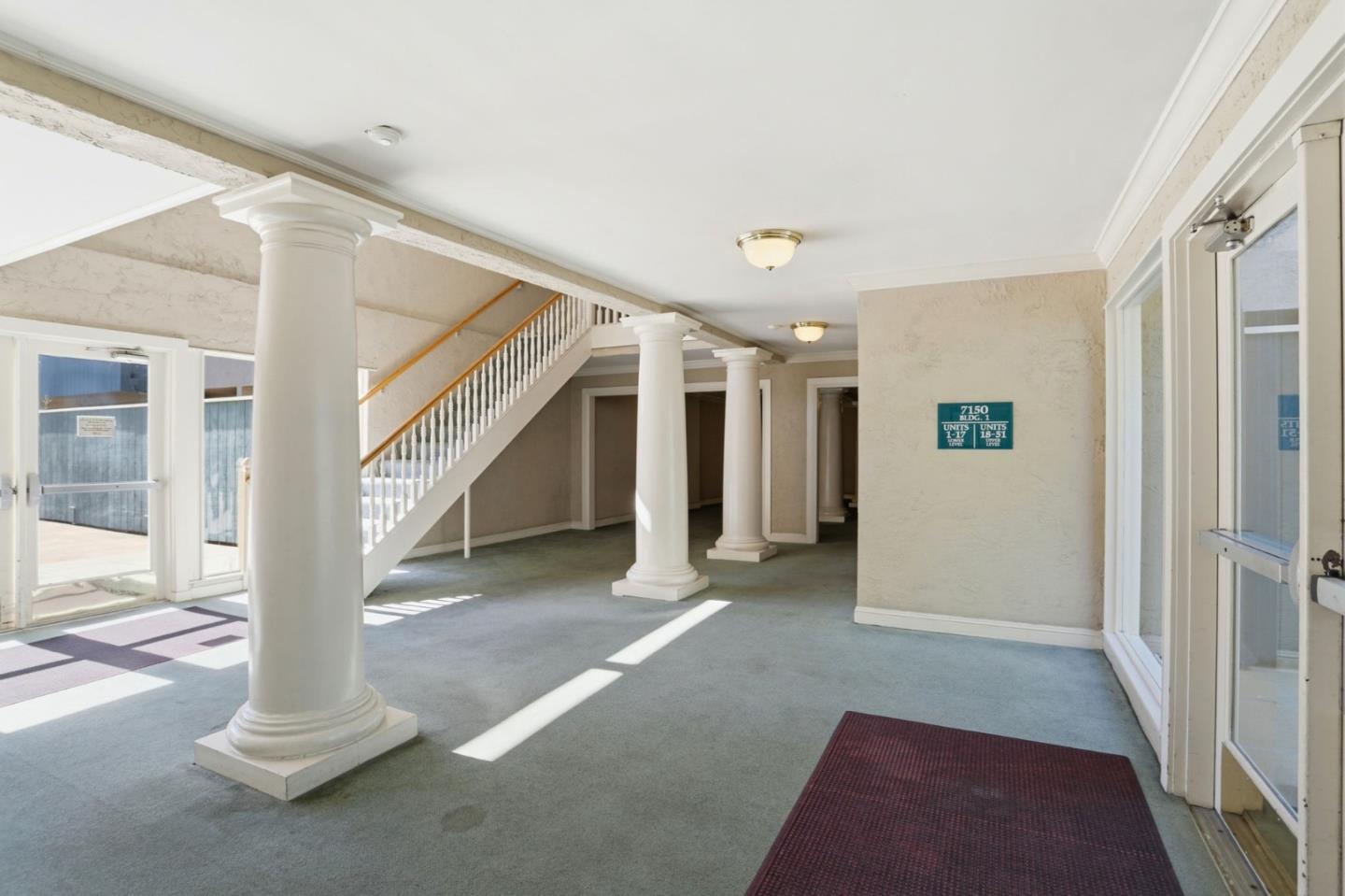 7150 Rainbow Drive 4