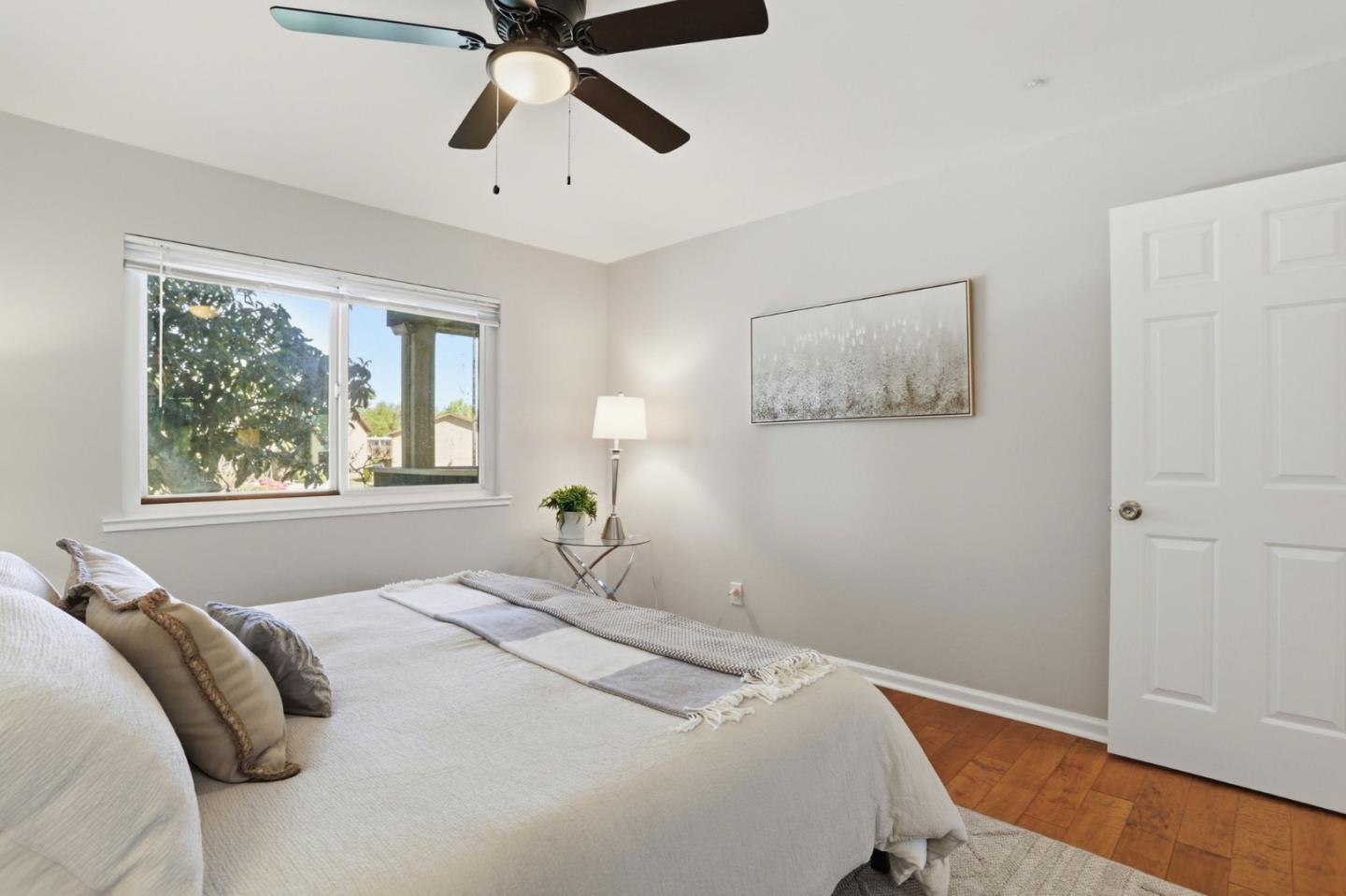 7150 Rainbow Drive 4